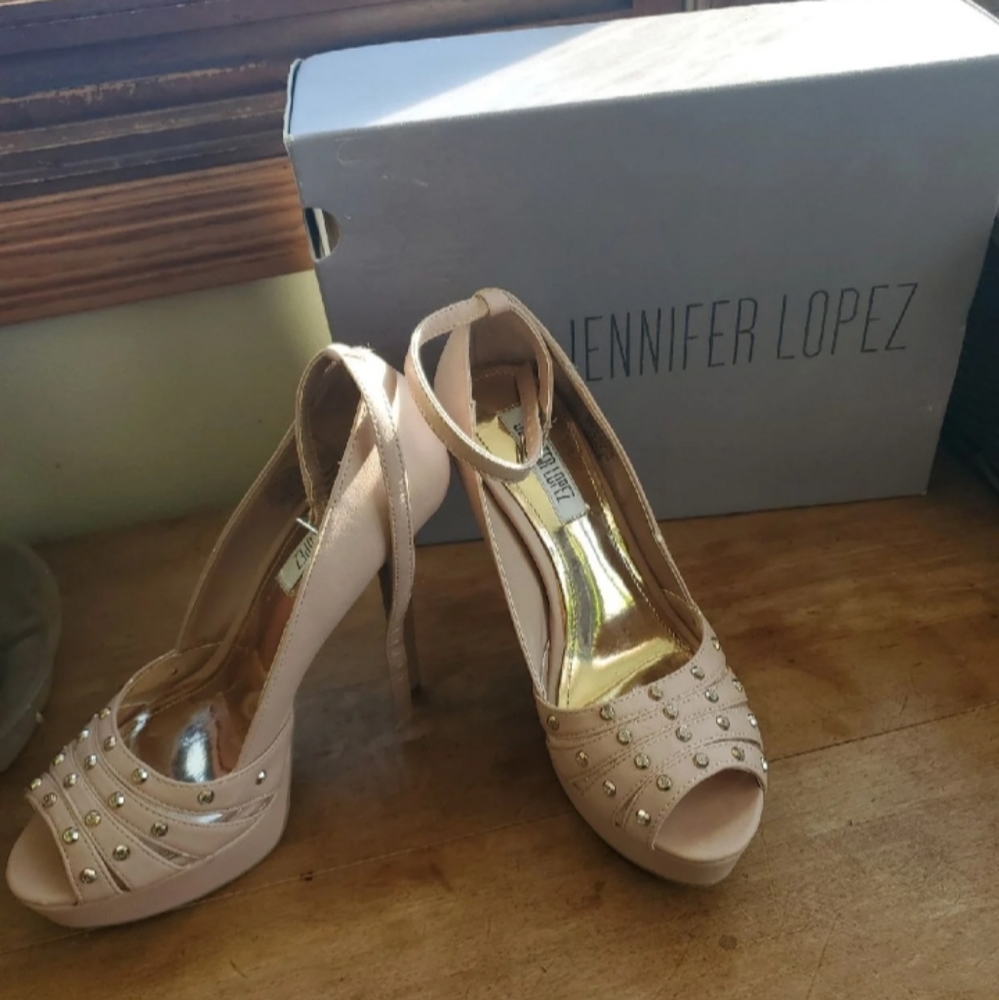 Jennifer Lopez Heels
